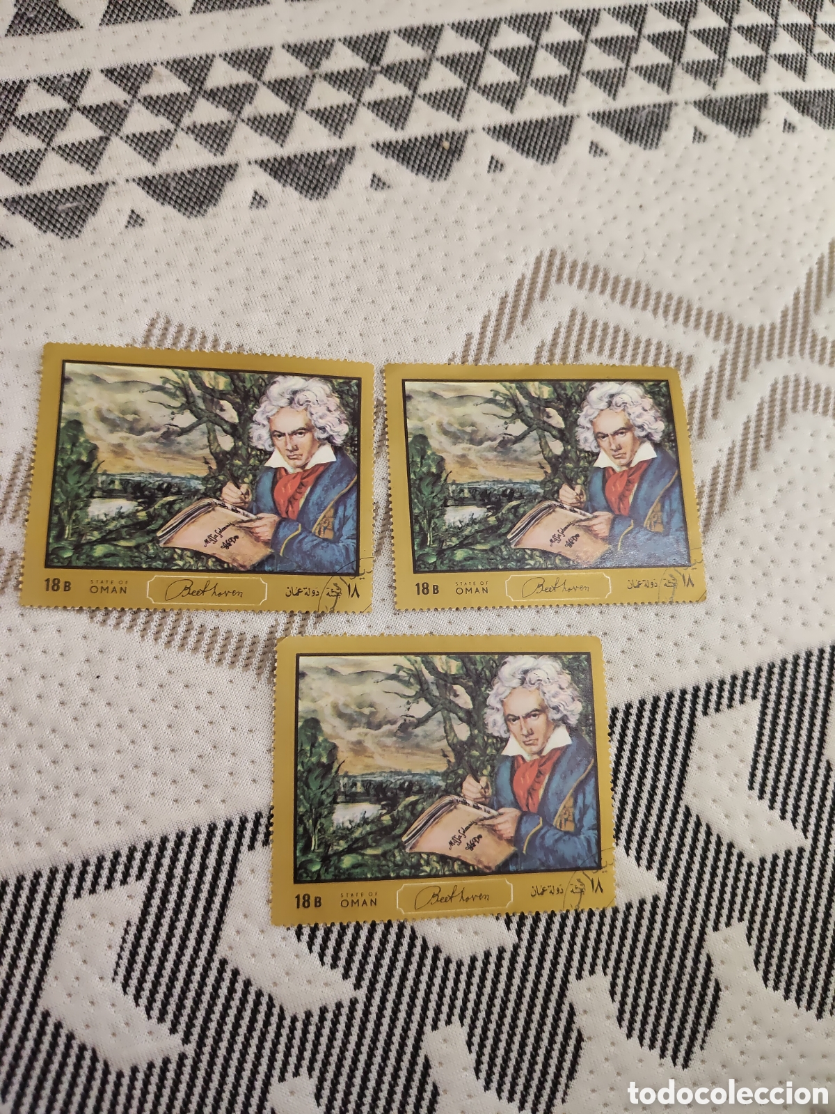 Sellos: 3 sellos de Oman Beethoven junto a un paisaje campestre 1972 muy buenos