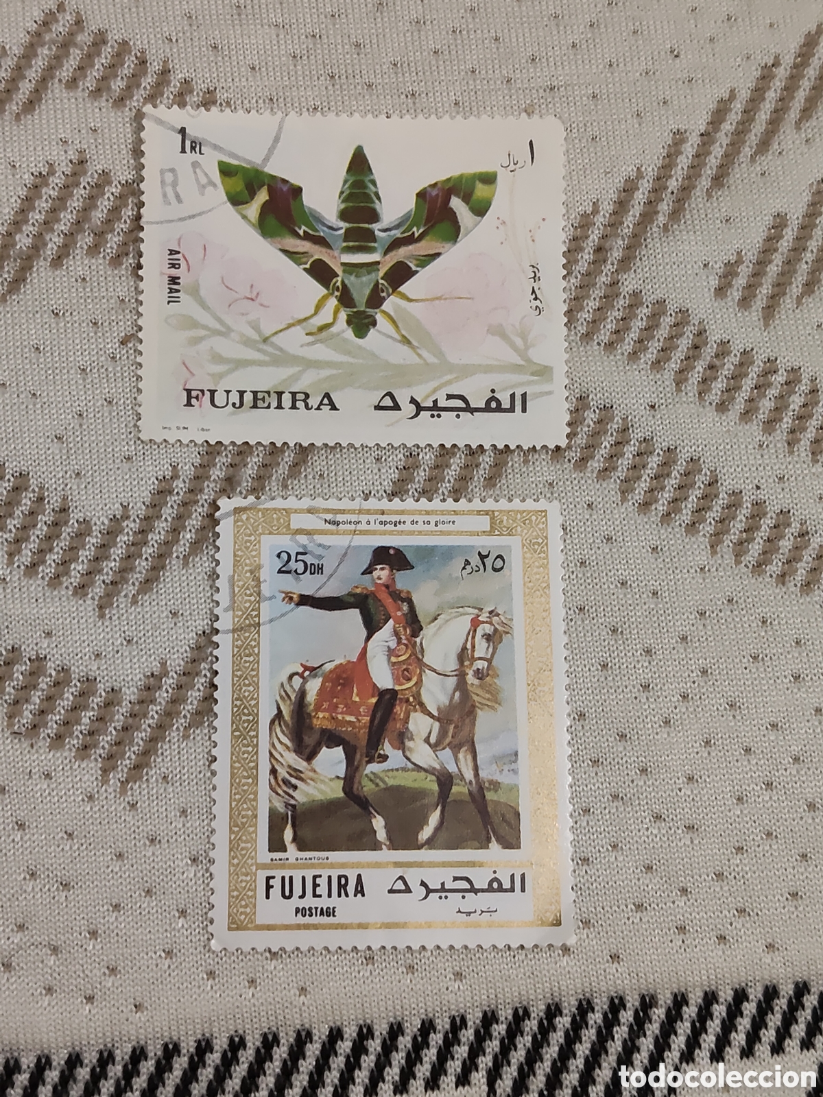 Sellos: 2 Sellos variados de Fujeira(Emiratos &Aacute;rabes)muy buenos