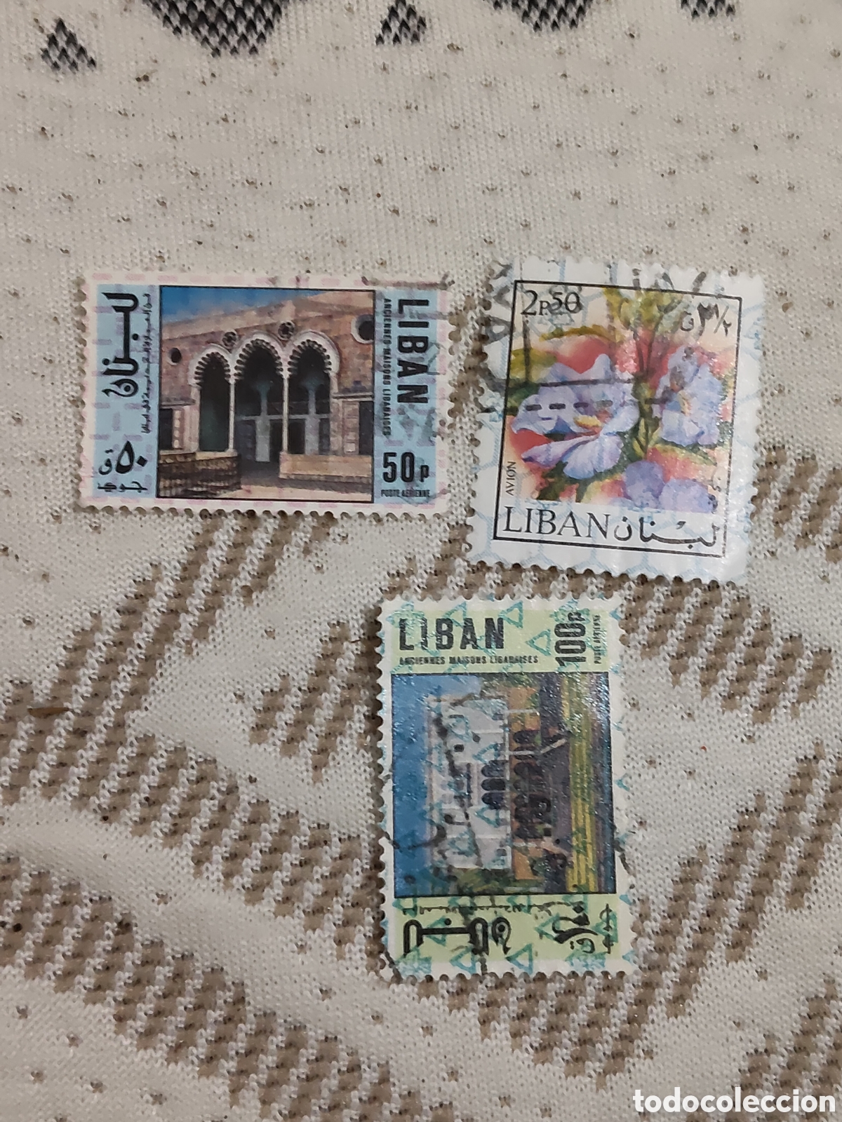 Sellos: 3 sellos del L&iacute;bano variados