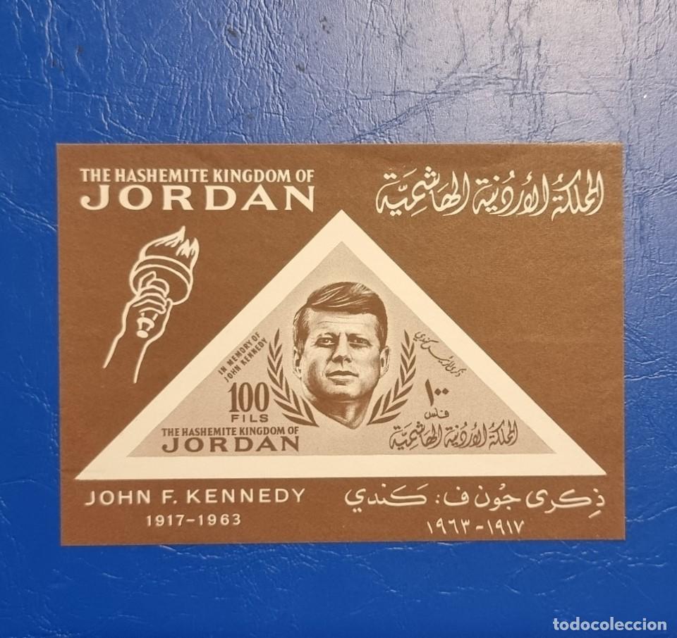 Francobolli: SELLO NUEVO JORDANIA 1964 J. F. KENNEDY 1917-1963