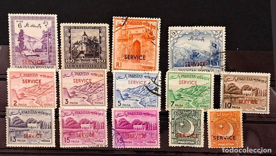 Briefmarken: 12 sellos de Pakist&aacute;n - Sellos de Servicio