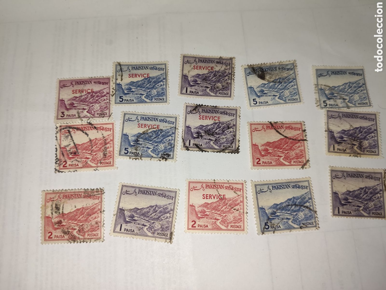Sellos: 15 sellos de Pakist&aacute;n paso de Khyber 1961-65