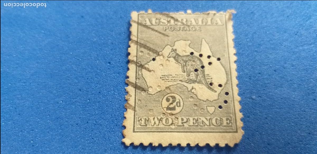 Sellos: Sello perfins. Perforado Letras. AUSTRALIA. CANGURO Y MAPA. LETRAS