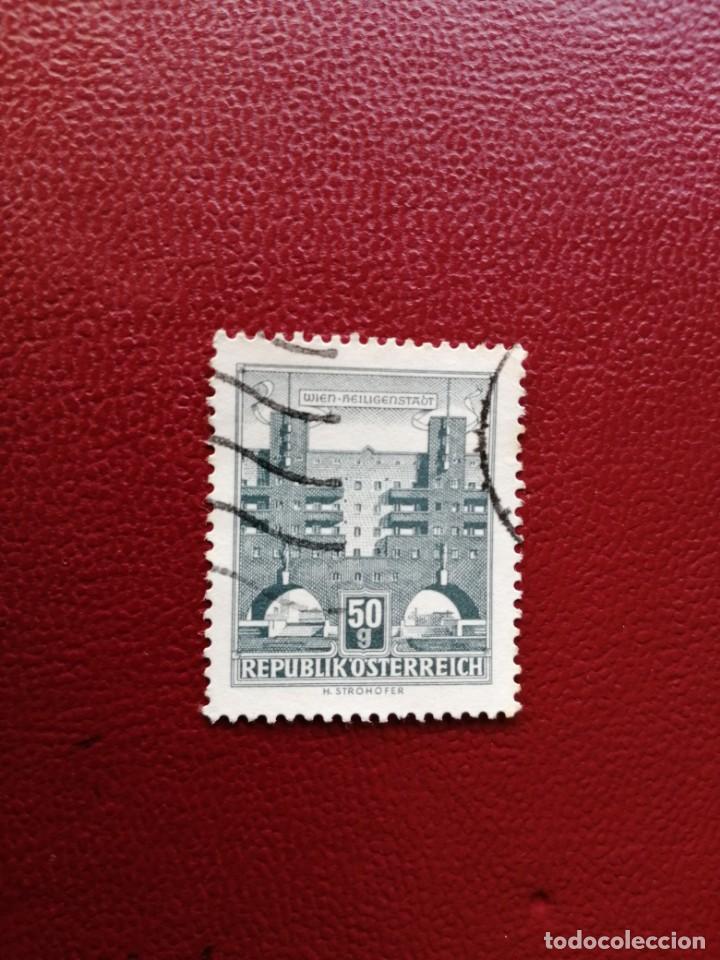 Francobolli: AUSTRIA- VALOR FACIAL 50 G - A&Ntilde;O 1957 - YV 869 - REILIGENSTAOT DE LA SERIE: EDIFICIOS Y MONUMENTOS