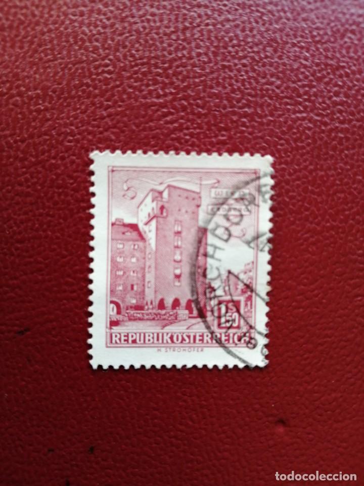Francobolli: AUSTRIA- VALOR FACIAL 1,50 S - A&Ntilde;O 1957 - YV 871 - ERDBERG DE LA SERIE: EDIFICIOS Y MONUMENTOS