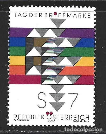 Sellos: AUSTRIA 2141** - A&Ntilde;O 2000 - DIA DEL SELLO - Foto 1