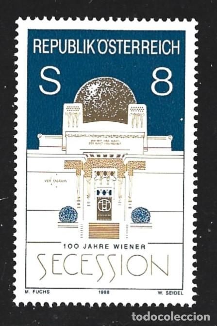 Sellos: AUSTRIA 2076** - A&Ntilde;O 1998 - CENTENARIO DEL PAVELLON DE LA SECESION - Foto 1