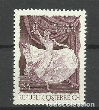 Sellos: AUSTRIA- 1965/66 ** BAILARINA - Foto 1