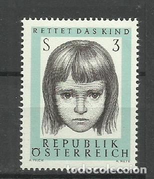 Sellos: AUSTRIA- 1966 ** RETTET DAS KIND - Foto 1