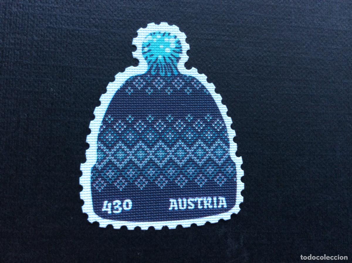 Sellos: AUSTRIA A&Ntilde;O 2022. GORRO DE LANA - Foto 1