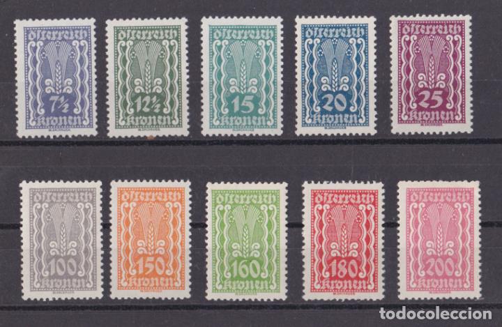 Sellos: AUSTRIA 1923 - ALEGORIA - 10 VALORES - Foto 1