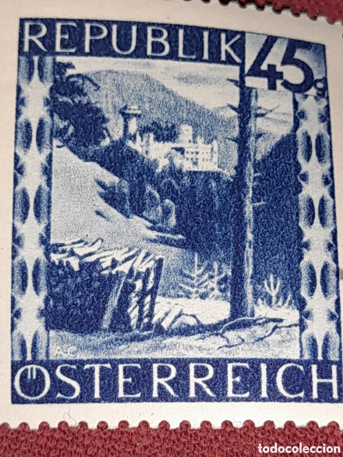 Sellos: Sello Austria nuevo 1946. Paisajes. Naturaleza. Castillo Hartenstein. Fortaleza. Historia. Militar.