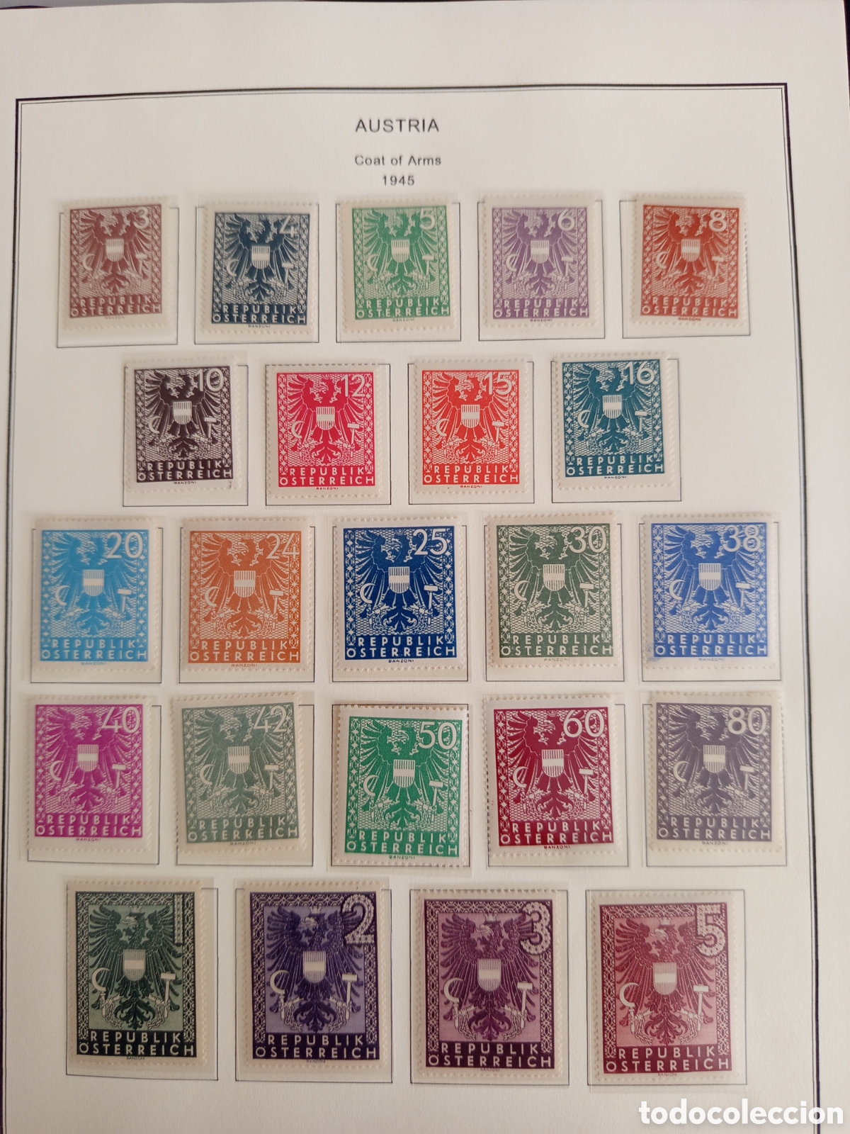 Sellos: AUSTRIA, 1945. Escudo de armas. Yvert 577/99. Ver fotos. Pedido m&iacute;nimo 3 &euro;. Serie completa