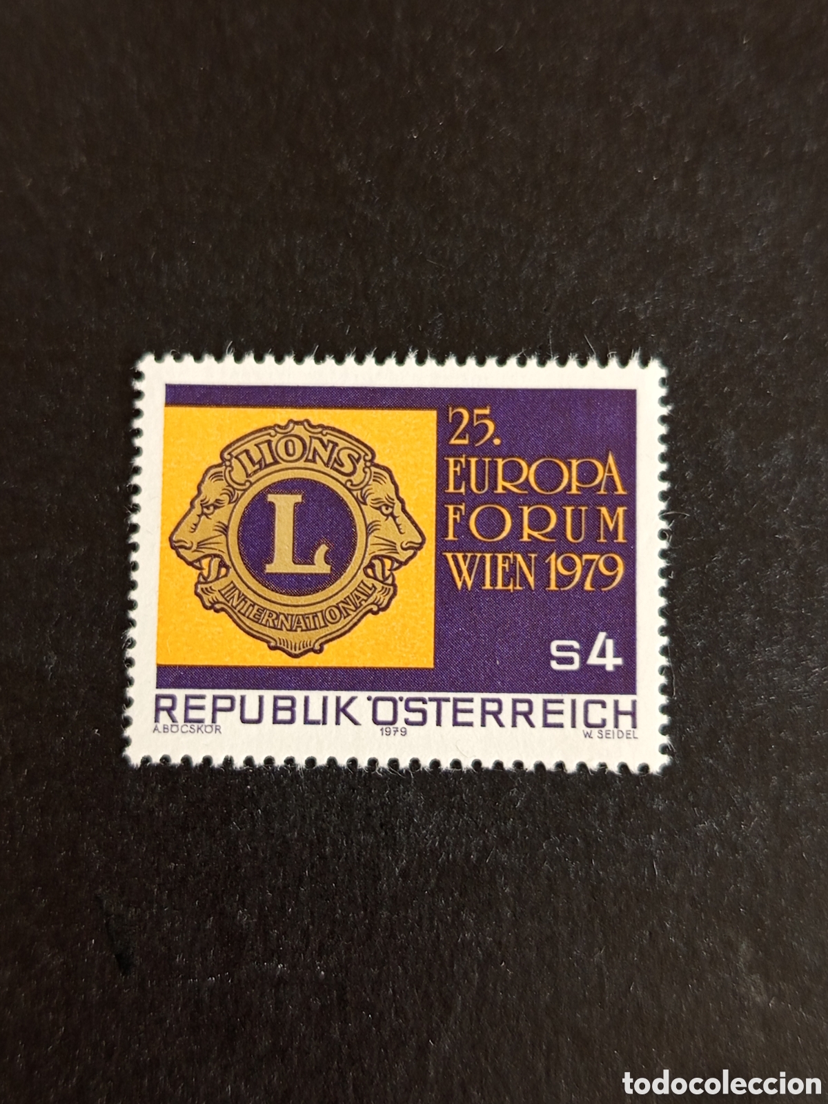 Sellos: AUSTRIA, 1979. Foro del &rdquo;Club Lions&rdquo; en Viena. Yvert 1453. Pedido m&iacute;nimo 3 &euro;. Ver fotos.