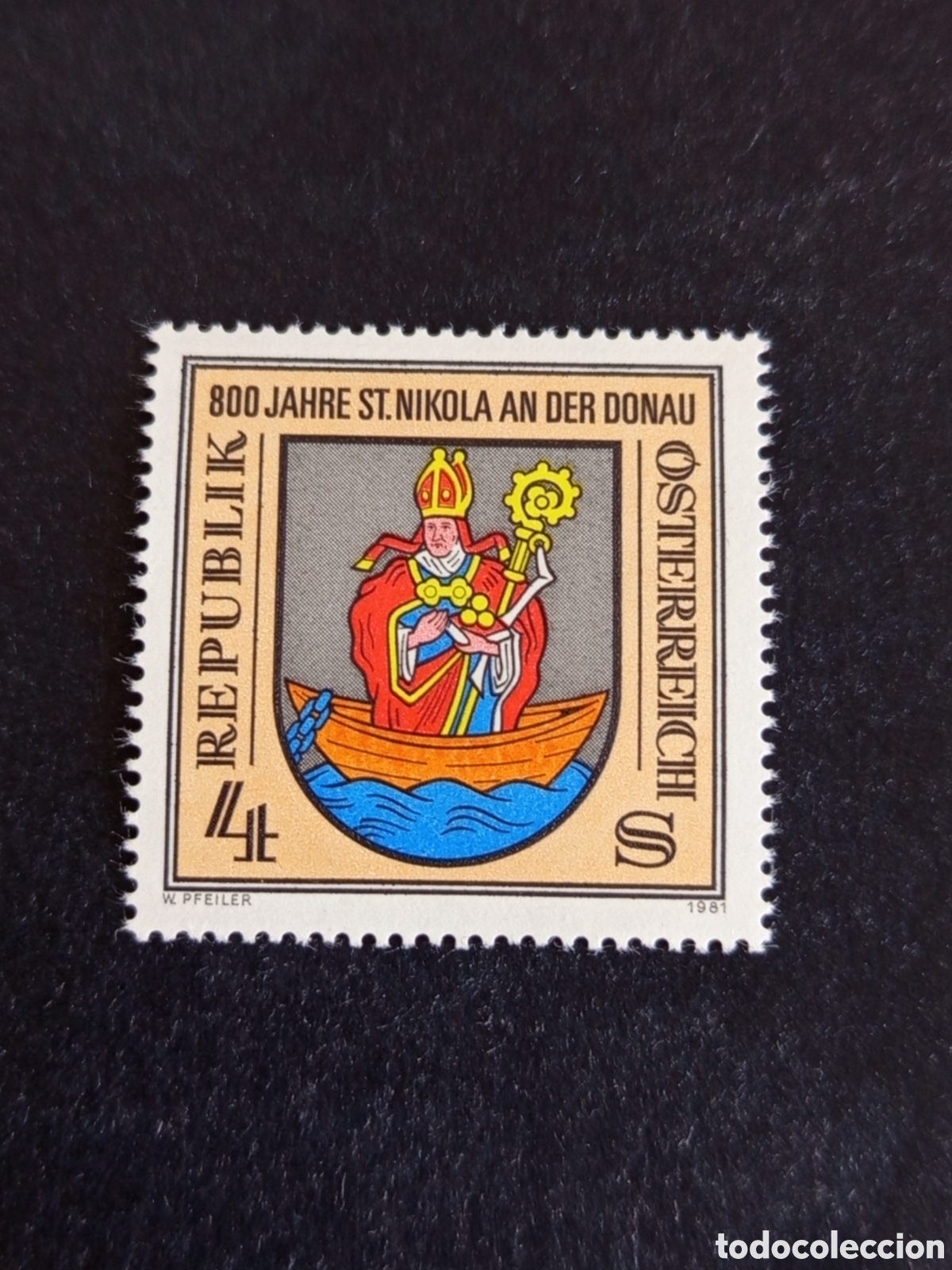 Sellos: AUSTRIA, 1981. Escudo Villa S. Nicol&aacute;s en el Danubio. Yvert 1522. Pedido m&iacute;nimo 3 &euro;. Ver fotos.