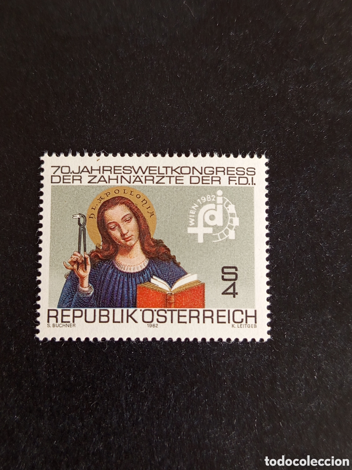 Sellos: AUSTRIA, 1982. Santa Apolonia. Patrona dentistas. Yvert 1550. Pedido m&iacute;nimo 3 &euro;. Ver fotos.