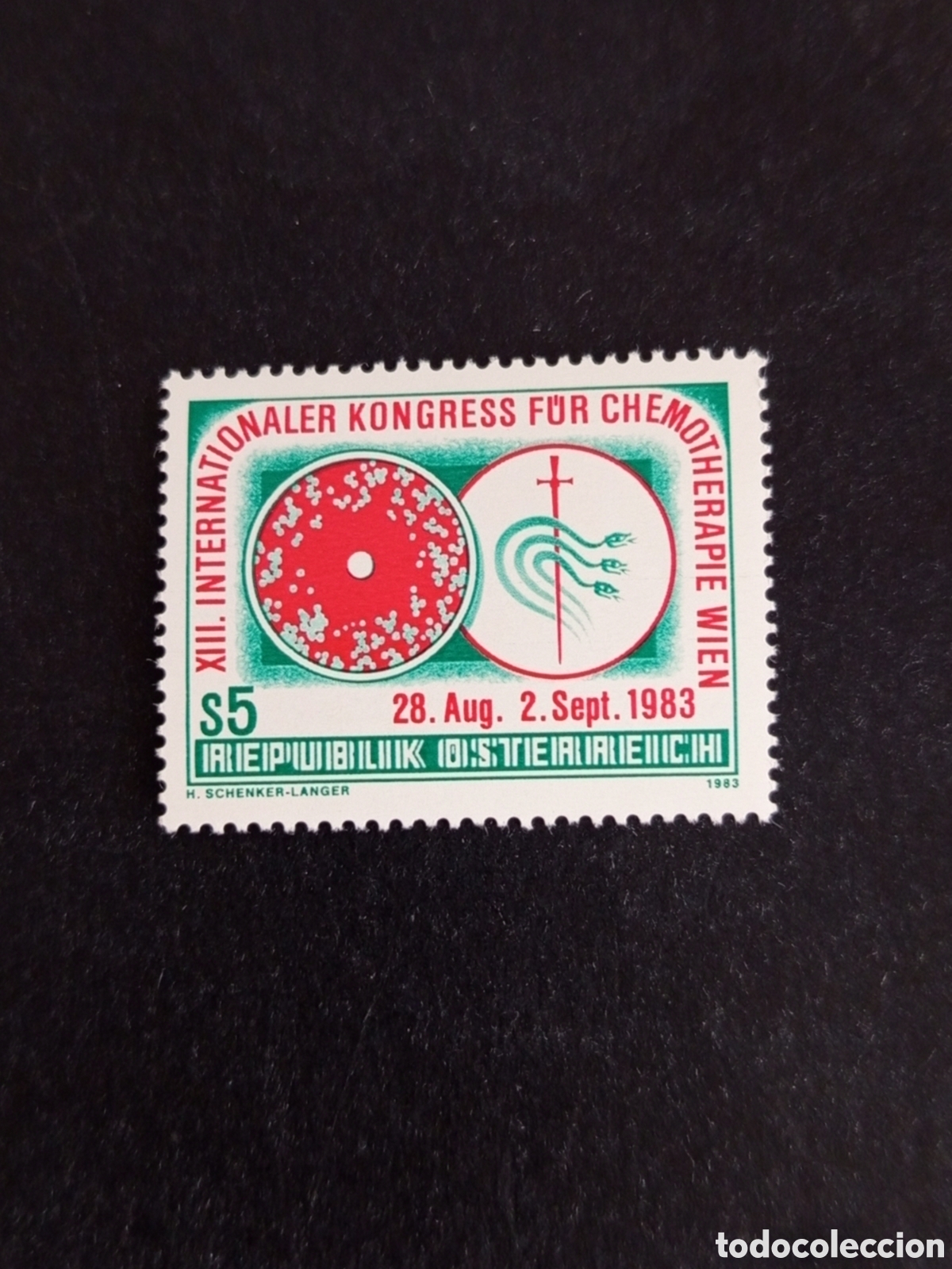 Sellos: AUSTRIA, 1983. Congreso Quimioterapia. S&iacute;mbolos. Yvert 1577. Pedido m&iacute;nimo 3 &euro;. Ver fotos.