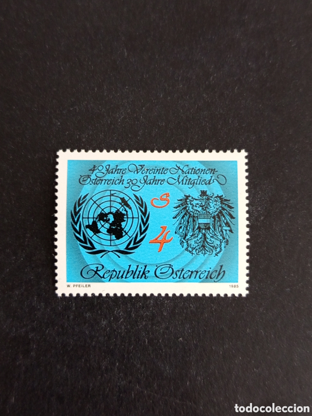 Sellos: AUSTRIA, 1985. 40 Aniversario ONU y 30 de la adhesi&oacute;n de Austria. Emblemas. Yvert 1646.