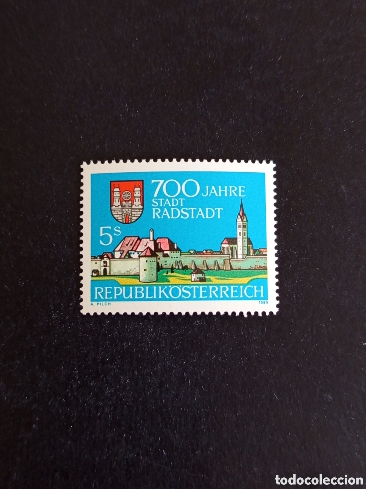Sellos: AUSTRIA, 1989. Escudo de Armas y vista de Radstadt. Yvert 1785. Pedido m&iacute;nimo 3 &euro;. Ver fotos.