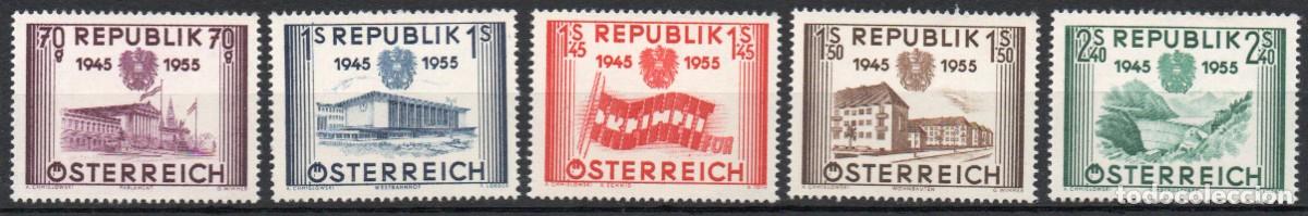 Sellos: AUSTRIA A&Ntilde;O 1955 YV 845/49*** 10&ordm; ANIVERSARIO DE LA 2&ordf; REP&Uacute;BLICA ARQUITECTURA BANDERAS