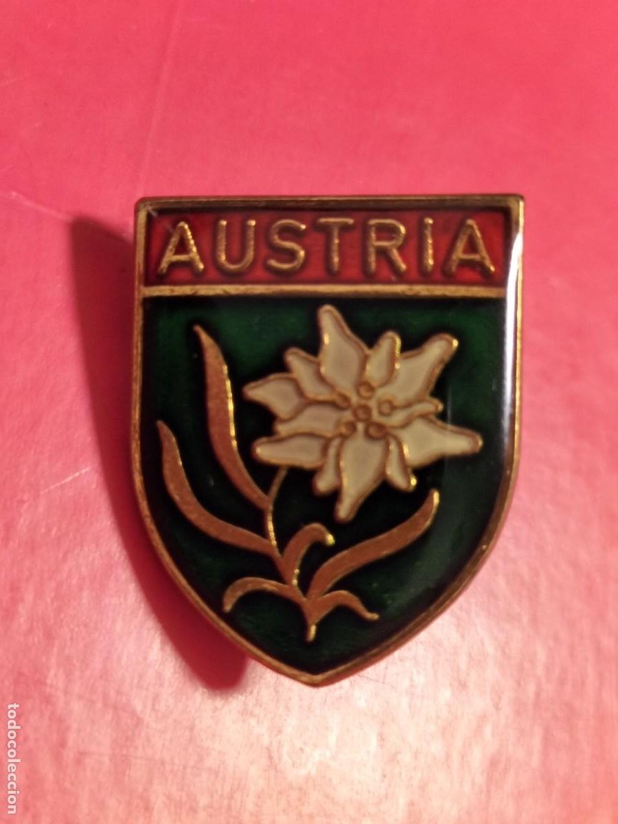Sellos: Pin de solapa, sombrero o chaqueta de recuerdo de Austria con escudo de armas, 2,5 cm c