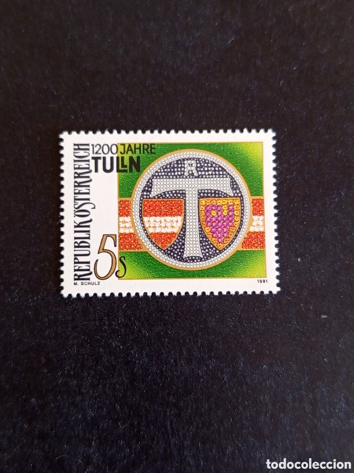 Sellos: AUSTRIA, 1991. Villa de Tulln. Escudo de armas. Yvert 1860. Pedido m&iacute;nimo 3 &euro;. Ver fotos .