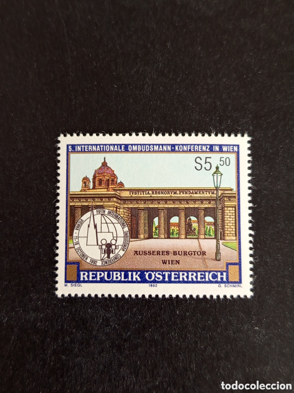 Sellos: AUSTRIA, 1992. Conferencia Internacional de Protectores del Pueblo. Yvert 1905. Pedido m&iacute;nimo 3 &euro;.