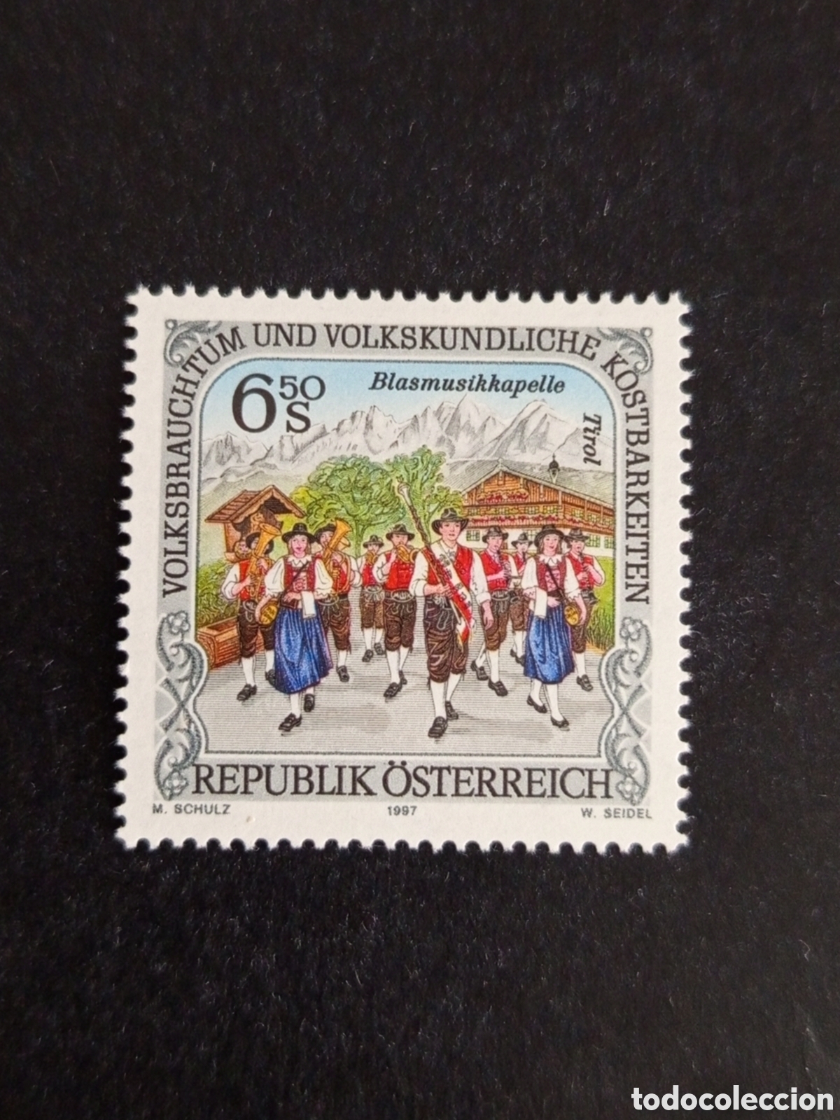 Sellos: AUSTRIA, 1997. Costumbres populares. Banda de m&uacute;sicos . Ni&ntilde;os cantores. Yvert 2056. Pedido m&iacute;nimo 3&euro;