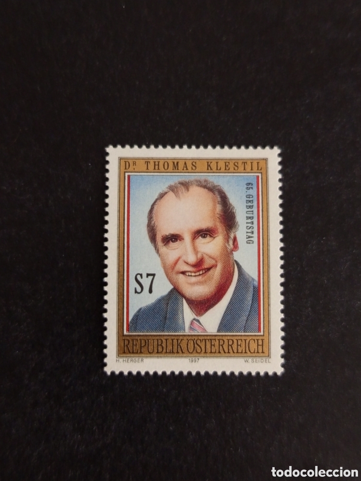 Sellos: AUSTRIA, 1997. Presidente Dr. Thomas Klestil. Yvert 2064. Pedido m&iacute;nimo 3 &euro;. Ver fotos.