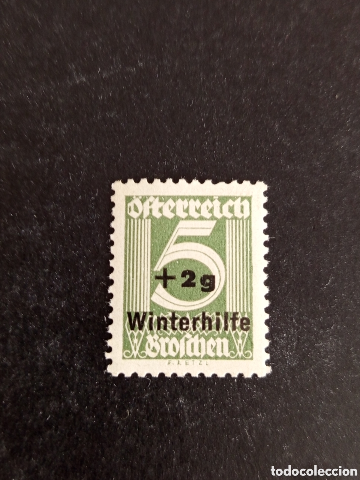 Sellos: AUSTRIA 1933. Numeral. Pro auxilio de invierno. Yvert 437. Pedido m&iacute;nimo 3 &euro;. Ver fotos.