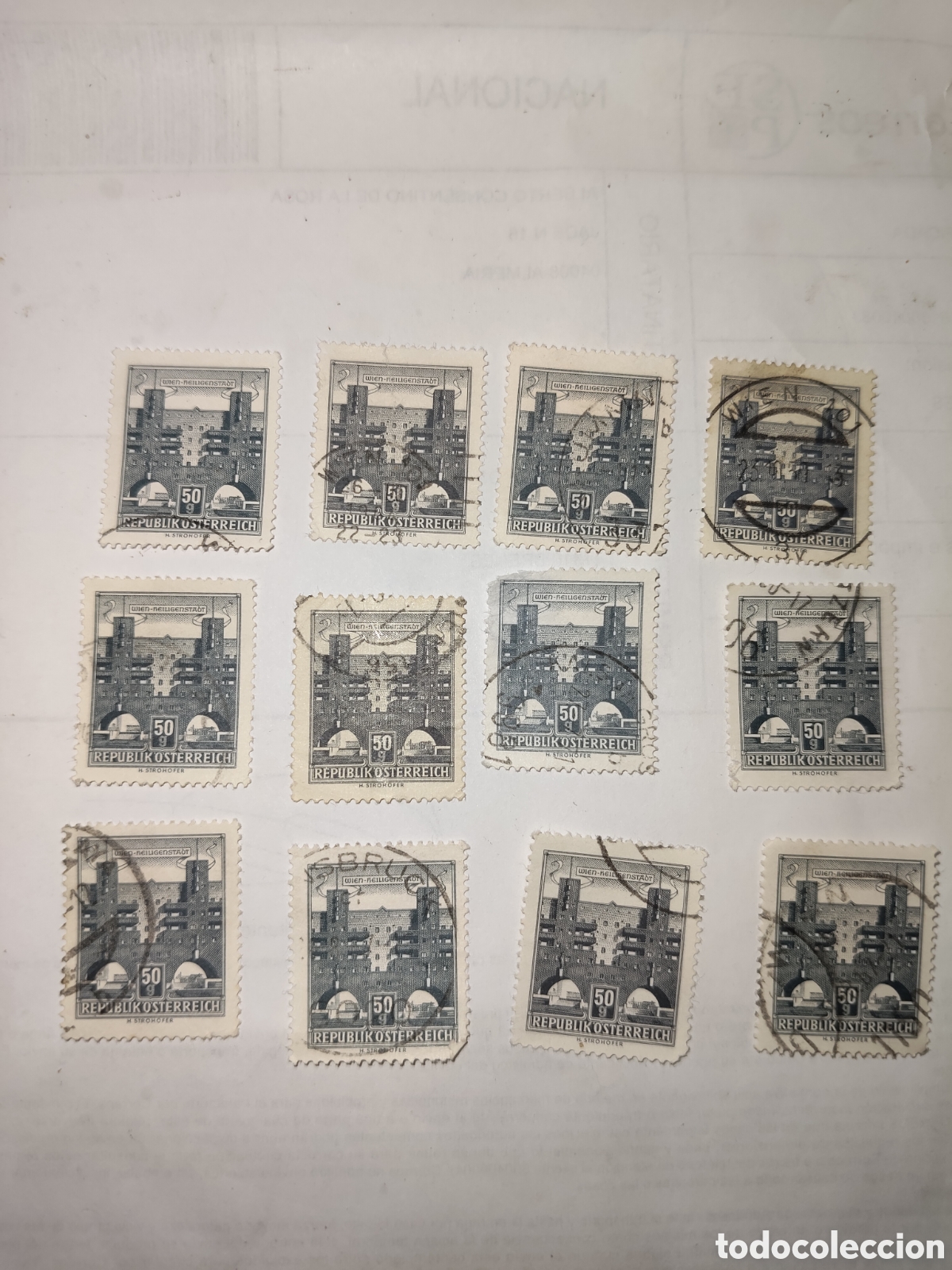 Sellos: 12 sellos de Austria Karl-Marx-Hoff Viena 1959
