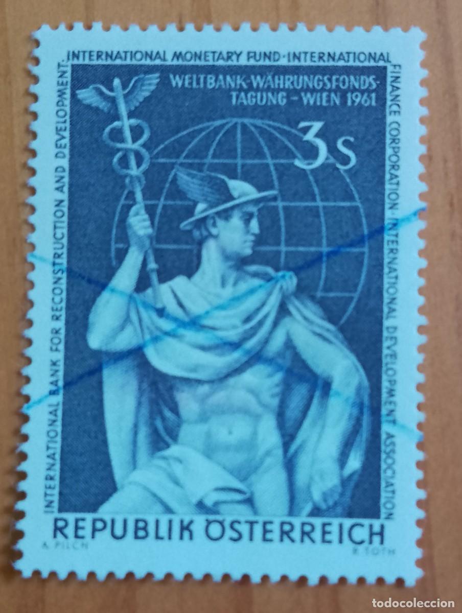 Sellos: AUSTRIA - V/F 3 S - FONDO MONETRIO INTERNACIONAL - VER DESCRIPCI&Oacute;N