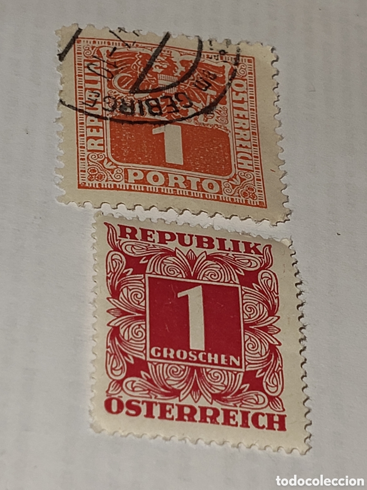 Sellos: 2 sellos de Austria Franqueo vencido 1945-49