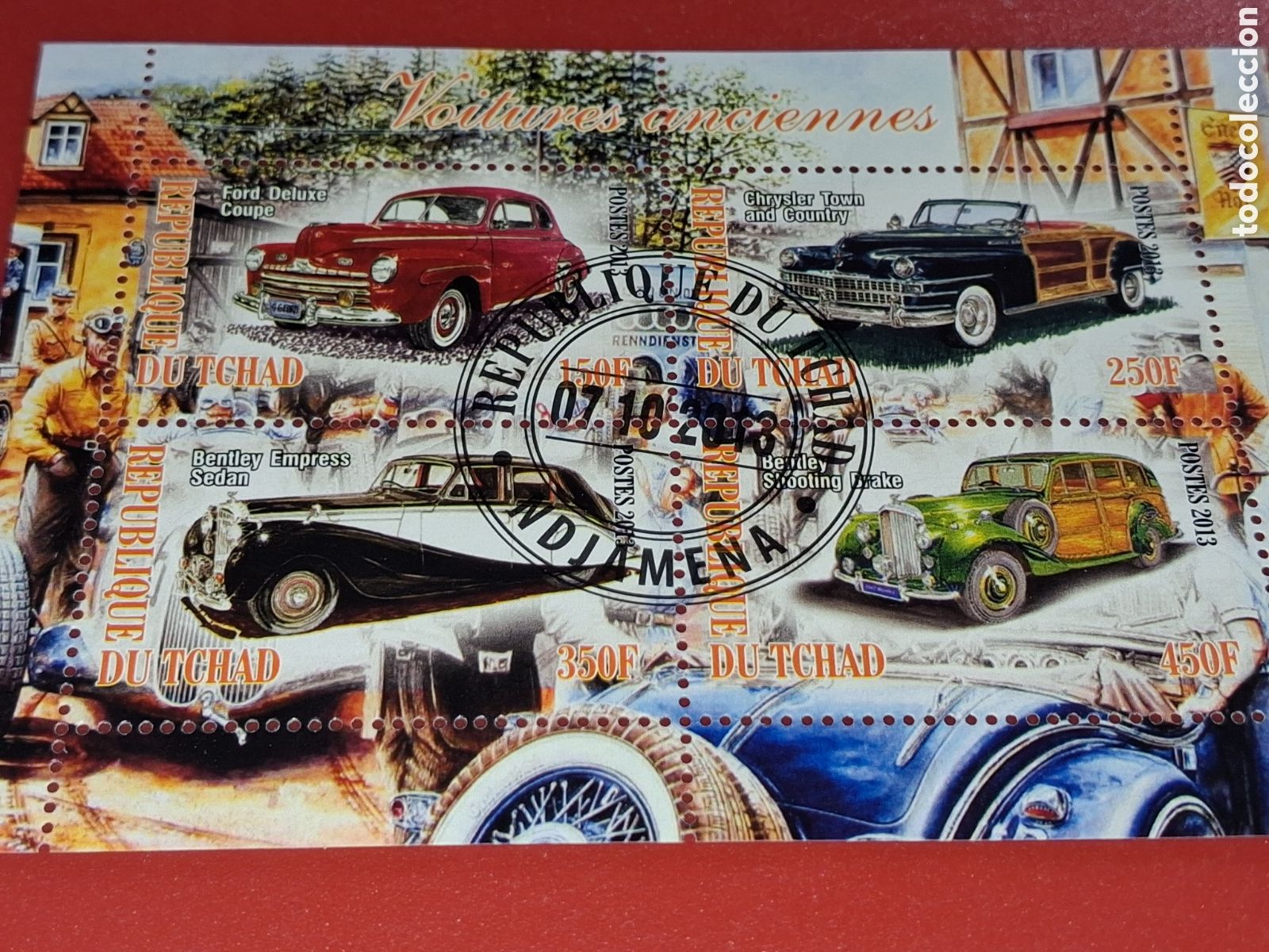 Sellos: HB Chad mtda 2013. Autpmovil clasico, epoca. Coches. Vehiculo Chrysler. Ford. Sedan