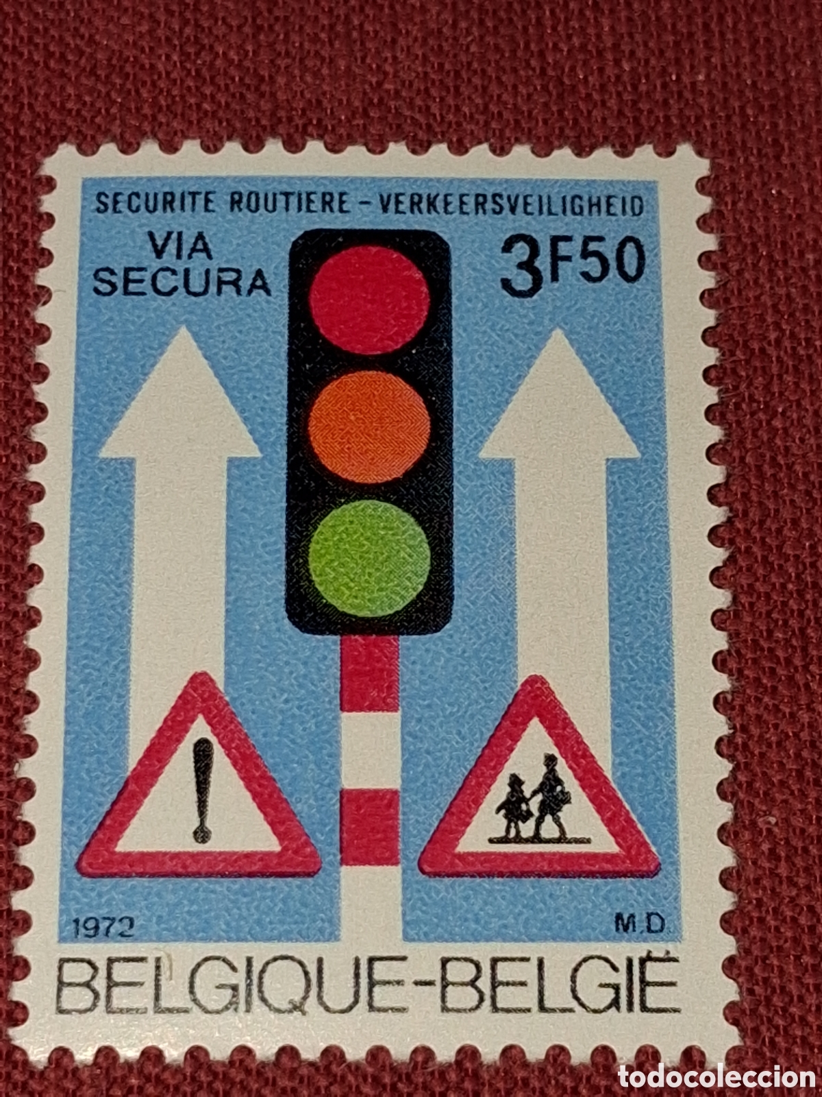 Sellos: Sello B&eacute;lgica nuevo 1972. Seguridad vial. Sem&aacute;foros. Circulaci&oacute;n. Coches. Se&ntilde;ales. Tr&aacute;fico.