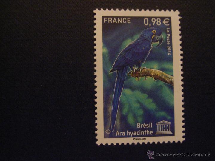 Sellos: FRANCIA  A&Ntilde;O 2014.  AVE ARA HYACINTHE - Foto 1