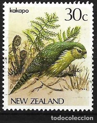 Sellos: Nueva Zelanda 1986 - Mi 962 - YT 924 - Ave : El Loro-b&uacute;ho