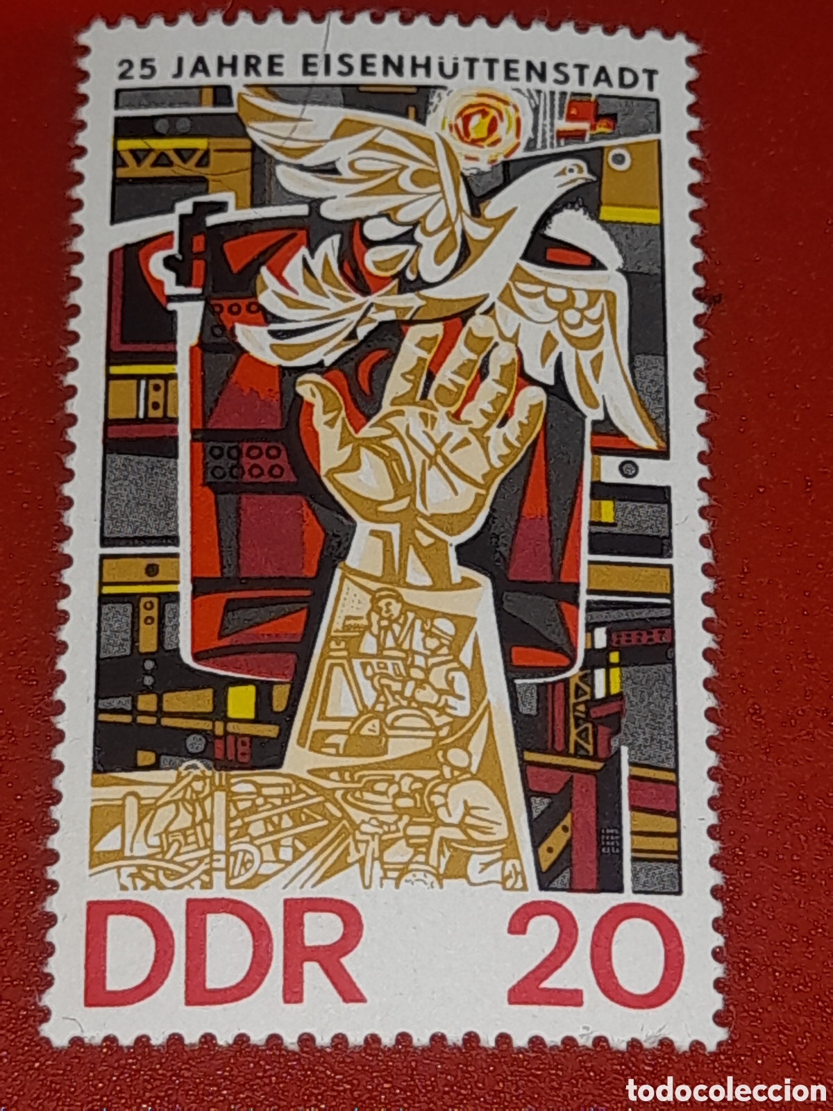 Sellos: Sello Alemania, DDR nuevo 1975. 25Aniv Fundaci&oacute;n ciudad Eisen... Aves., p&aacute;jaro. Mano. Paloma.
