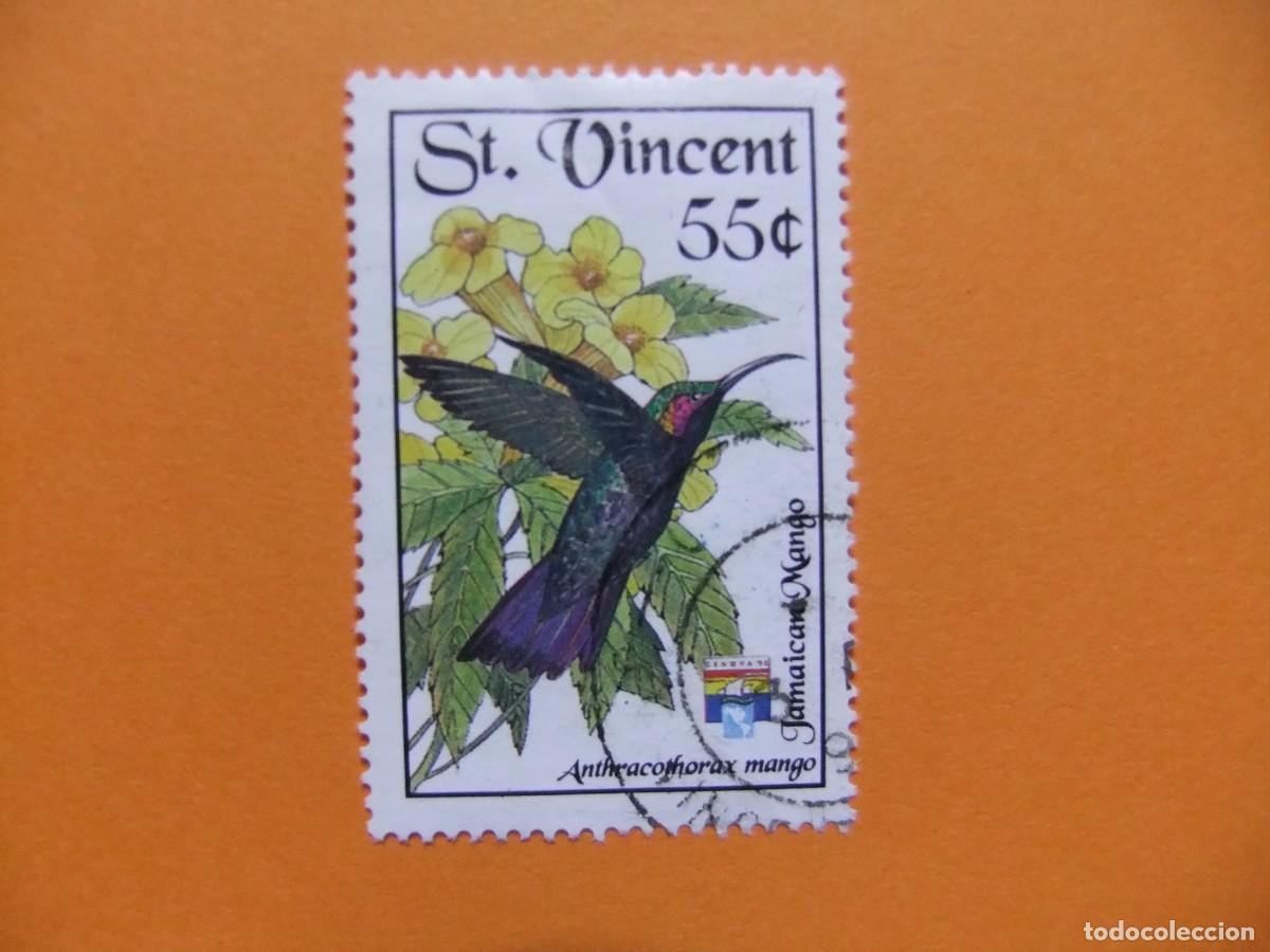 Sellos: 52 ST. VINCENT GRENADINES 1992 / FAUNA PAJAROS - ANTHRACOTHORAX / YVERT 1575 FU