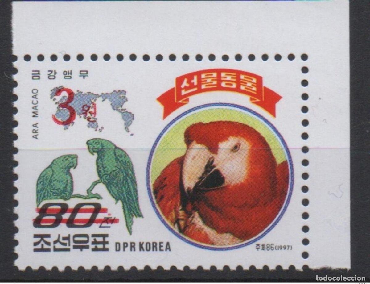 Sellos: Corea 2006 Mi. 5065 sobrecargado ROJO fauna p&aacute;jaros loro