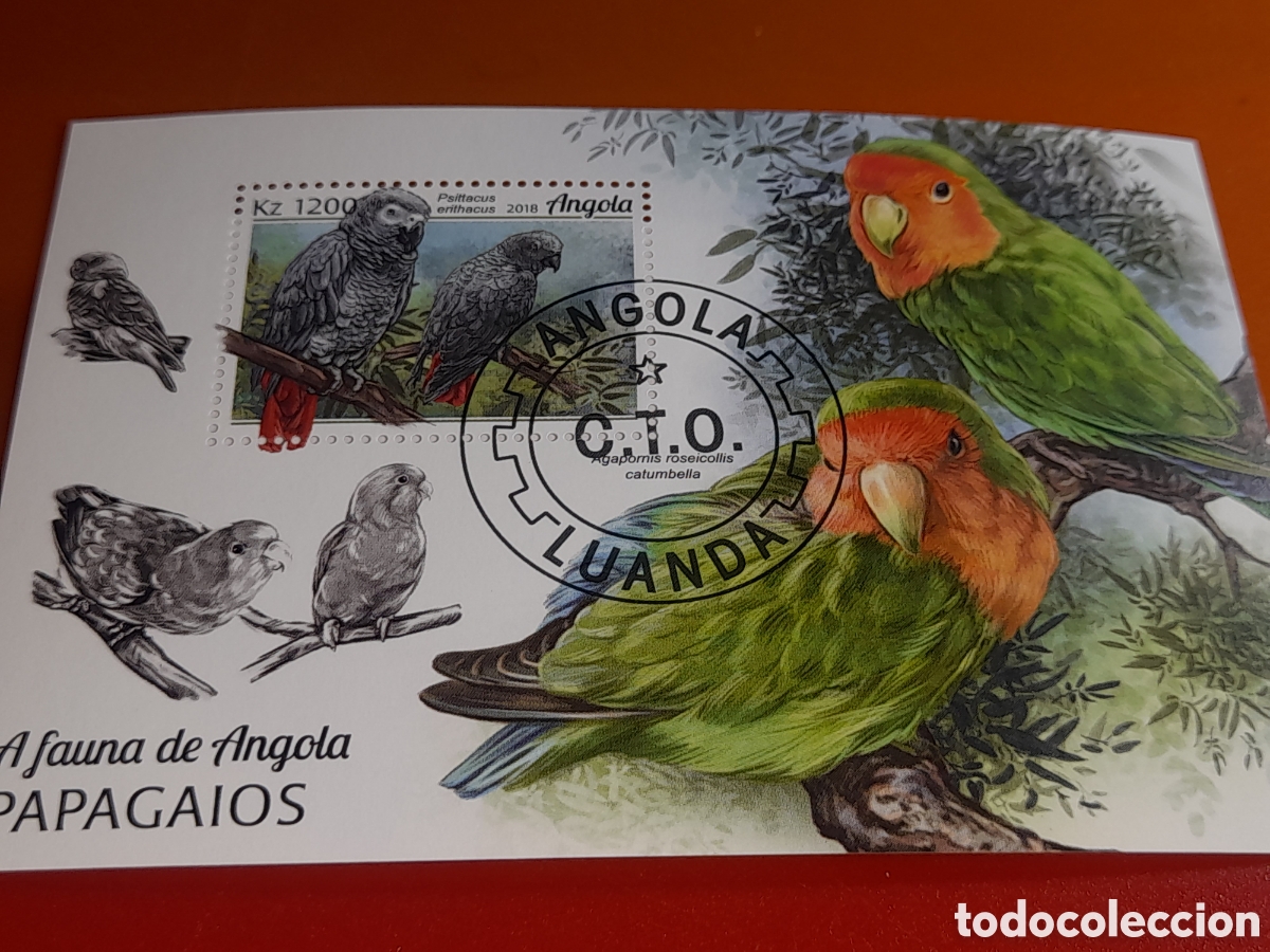 Sellos: HB Angola mtdo 2018. Aves tropicales. Pajaros. Yaco. Agaporni. Fauna. Loros.