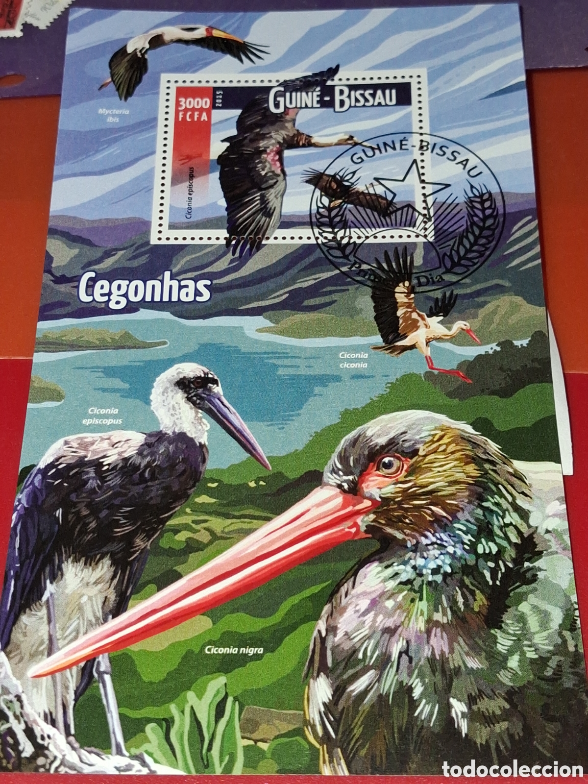 Sellos: HB Guinea Bissau mtdo 2015. Cig&uuml;e&ntilde;a. Aves. P&aacute;jaros. Fauna. Gaviota. Naturaleza.