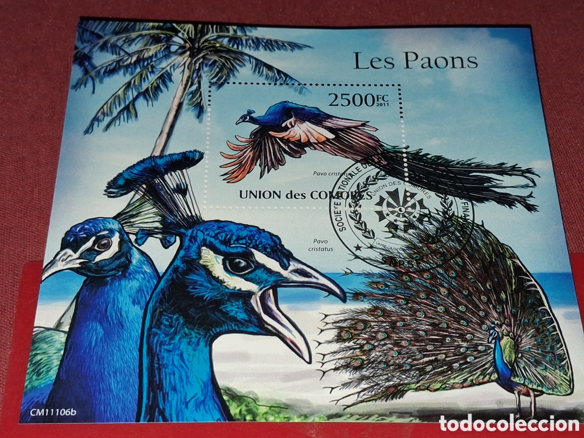 Sellos: HB Comoras mtdos 2011. Pavo real. Ave. P&aacute;jaro. Animales dom&eacute;sticos. Fauna.