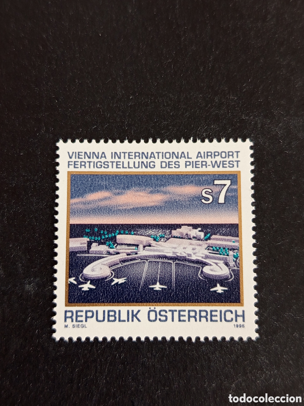 Sellos: AUSTRIA, 1996. Aeropuerto Internacional de Viena. Yvert 2009. Pedido m&iacute;nimo 3 &euro;. Ver fotos.