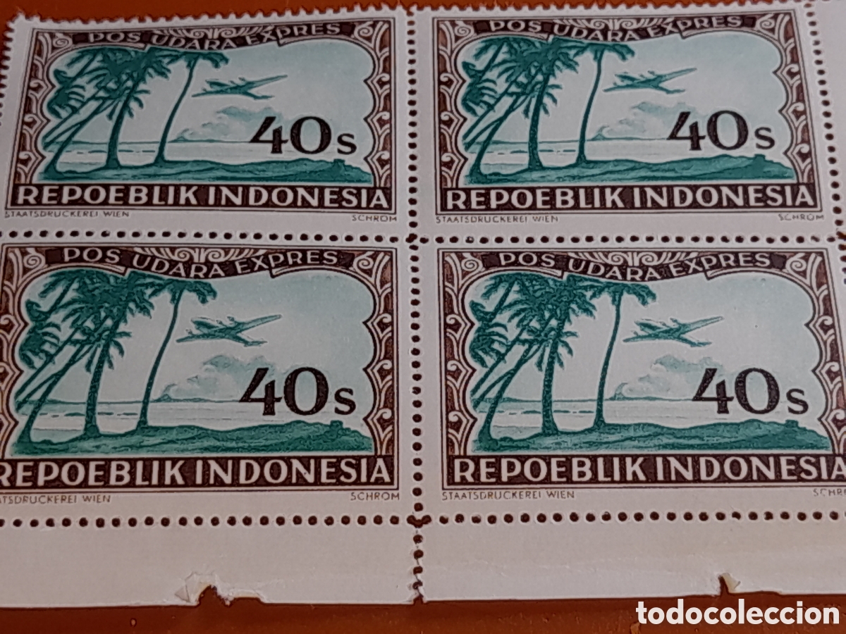 Sellos: Sello Indonesia nuevo 1947-1948. Inscripcion Repoeblik Expres Pos Udar&aacute;. Aviones. Aviacion. &Aacute;rboles.