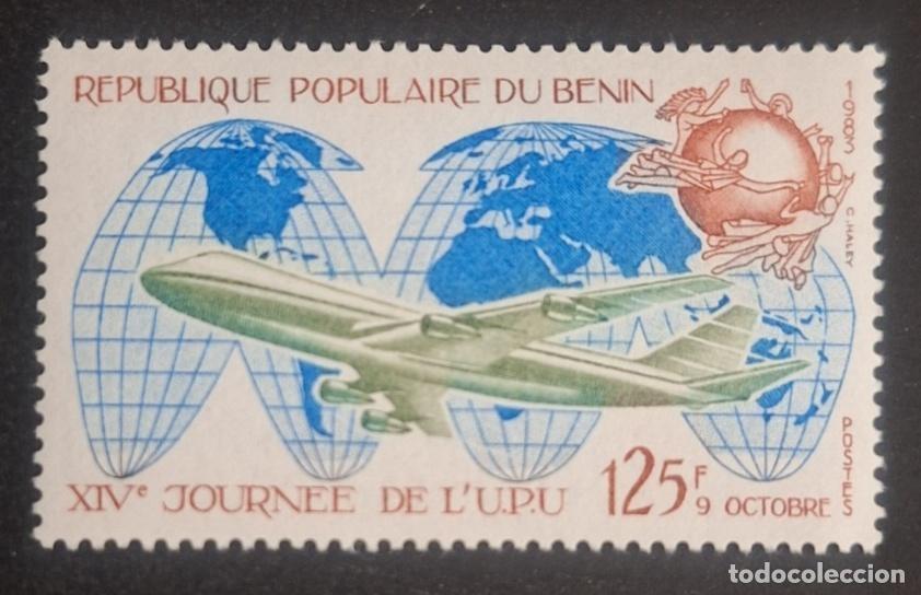 Sellos: Ben&iacute;n 1983 Mi. 321 XIV D&iacute;a UPU avi&oacute;n globo terr&aacute;queo aviaci&oacute;n
