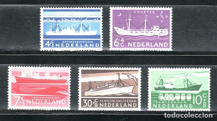Sellos: SELLOS BARCOS HOLANDA 1957 666/70 5v. - Foto 1