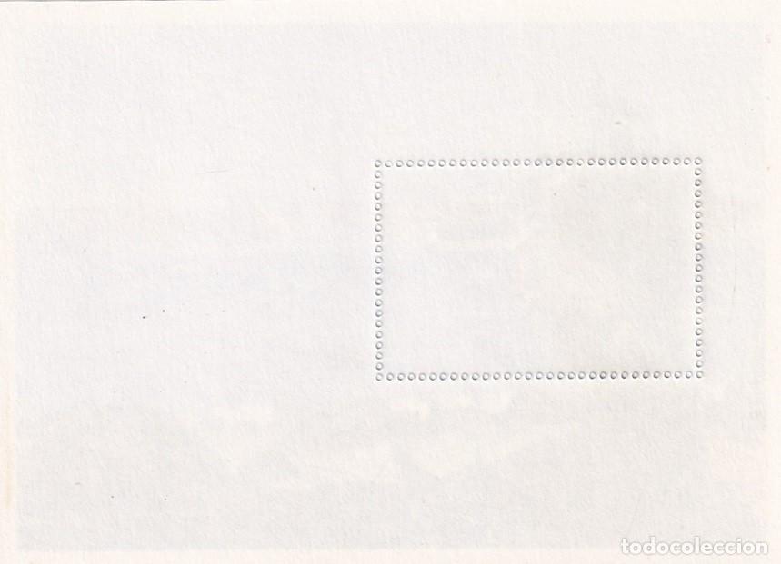 Sellos: HB 1996 Angola - Medios de transporte - Foto 2