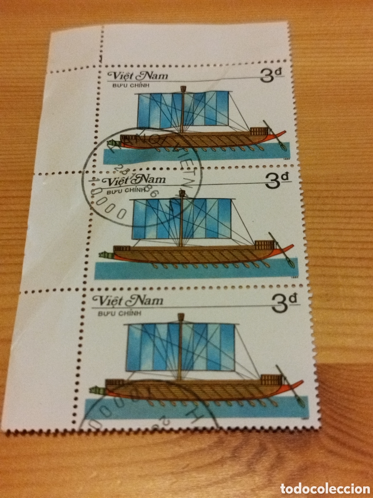 Sellos: Bloque de 3 sellos de Vietnam - Foto 1
