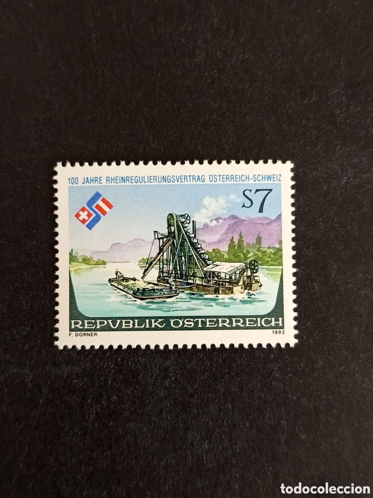Sellos: AUSTRIA, 1992. Navegaci&oacute;n por el Rin.Dragador. Banderas. Yvert 1892. Pedido m&iacute;nimo 3 &euro;. Ver fotos